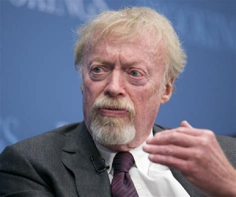 phil knight ethnicity|Phil Knight Biography .